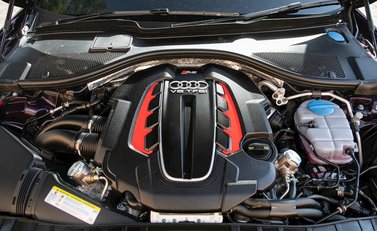 Audi RS6 Avant Performance 28