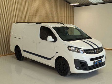 Vauxhall Vivaro 1.5 Vivaro 2900 Sportive S/S 8