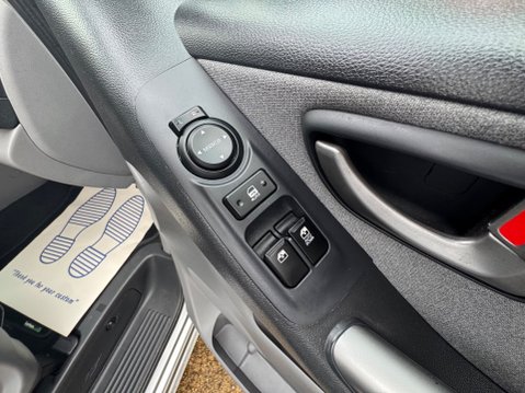 Hyundai Sugoi Campers *** SOLD *** 11