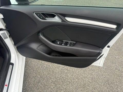 Audi A3 1.0 TFSI 30 Black Edition Sportback Euro 6 (s/s) 5dr 20