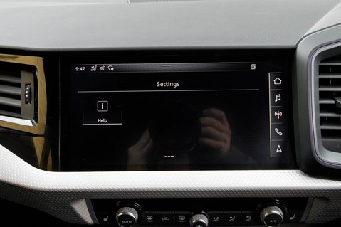 Audi A1 SPORTBACK TFSI S LINE 28