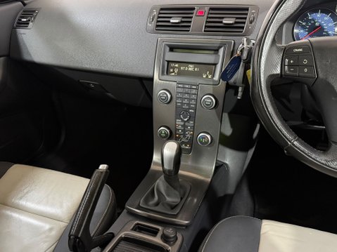 Volvo C30 D2 R-DESIGN 20