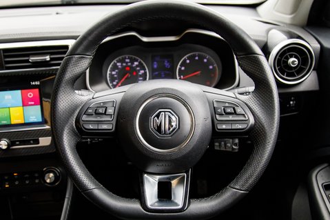 MG ZS EXCITE 15
