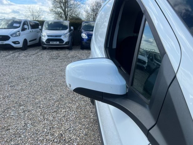 Ford Transit Courier Petrol SWB (SOLD) Low Roof Trend Air Con Alloys Sat Nav E 18