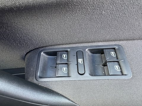 Volkswagen Polo SEL TSI 18