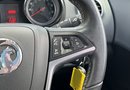 Vauxhall Meriva 1.4T 16V SE 5dr 27