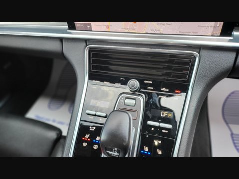 Porsche Panamera 4 10 YEARS EDITION PDK 38