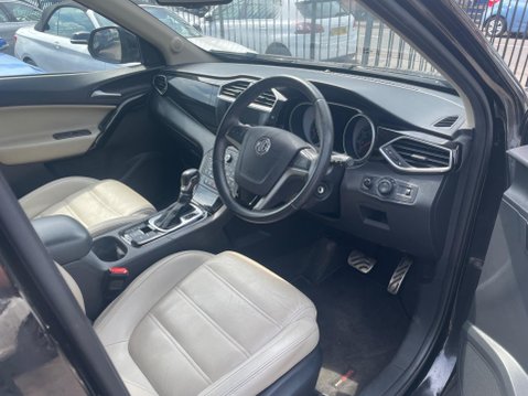 MG GS 1.5 TGI Exclusive DCT Euro 6 (s/s) 5dr 8