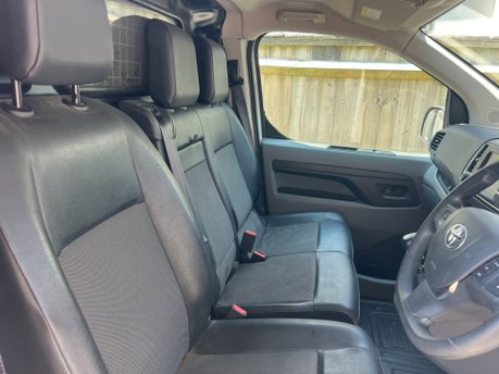 Toyota Proace L1 ICON 1.5D 15