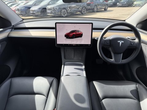 Tesla Model Y (Dual Motor) Long Range SUV 5dr Electric Auto 4WDE (384 bhp) 31