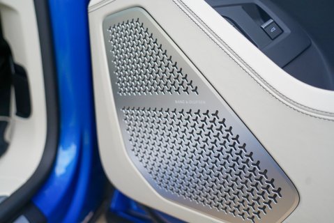 Lamborghini Urus V8 16