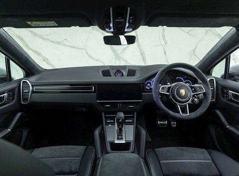 Porsche Cayenne GTS Coupé 15