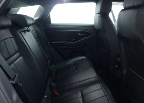 Land Rover Range Rover Evoque 2.0 Range Rover Evoque R-Dynamic S D MHEV Auto 4WD 5dr 53