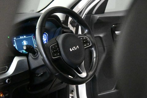 Kia Niro 1.6 Niro 3 HEV Semi-Auto 5dr 4