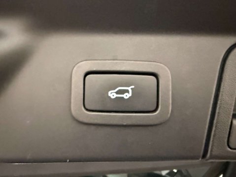 Land Rover Range Rover Velar 3.0 Range Rover Velar HSE D300 Auto 4WD 5dr 54