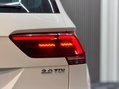 Volkswagen Tiguan 2.0 TDI BlueMotion Tech R-Line Euro 6 (s/s) 5dr 31