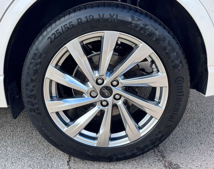 Ford Kuga 2.5 Kuga Vignale PHEV CVT 5dr 13