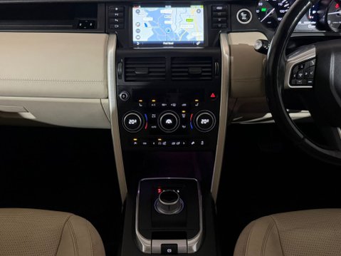 Land Rover Discovery Sport SD4 HSE LUXURY 15