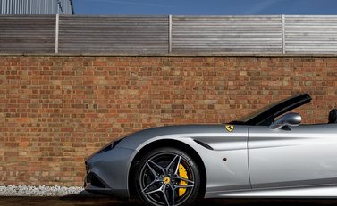 Ferrari California T 27