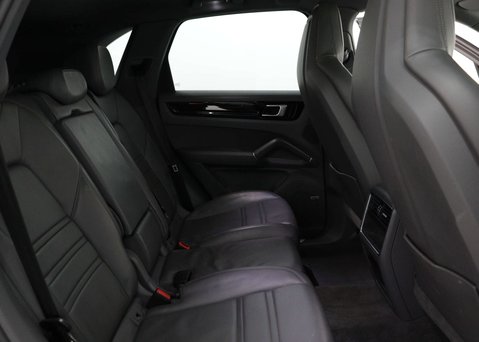 Porsche Cayenne 2.9 Cayenne V6 S Auto 4WD 5dr 47