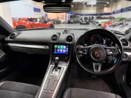 Porsche 718 Cayman 2.0T Coupe 2dr Petrol PDK Euro 6 (s/s) (300 ps) 33