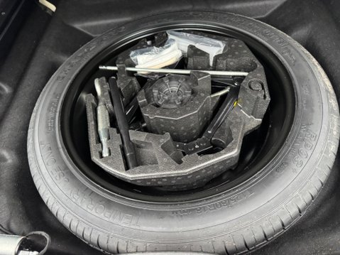 Volvo V90 2.0 D4 Momentum Auto Euro 6 (s/s) 5dr 48