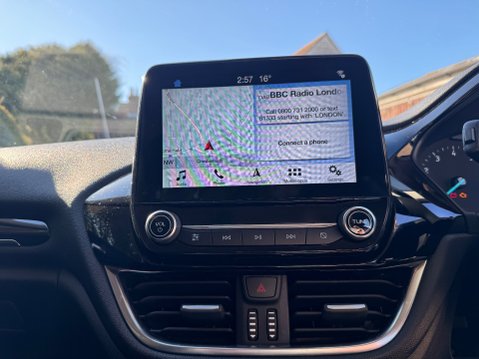 Ford Fiesta 1.0T EcoBoost Zetec Hatchback 5dr Petrol Manual Euro 6 (s/s) (100 ps) 15