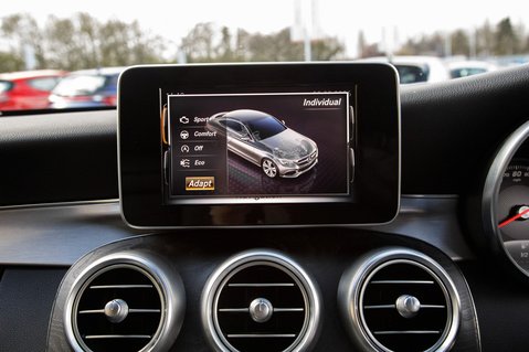 Mercedes-Benz C Class C 200 AMG LINE PREMIUM 39