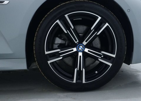 BMW 3 Series 2.0 330E M Sport Auto 4dr 14