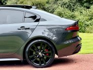 Jaguar XE R-DYNAMIC HSE BLACK 11