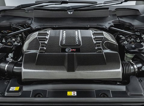 Land Rover Range Rover Sport 5.0 SVR Carbon Edition 38