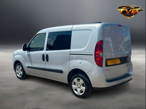 Vauxhall Combo 1.2 Combo 2000 Sportive CDTi - NATIONAL DELIVERY* 20