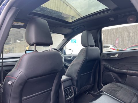 Ford Kuga 2.5 EcoBoost Duratec 14.4kWh ST-Line X SUV 5dr Pet 12