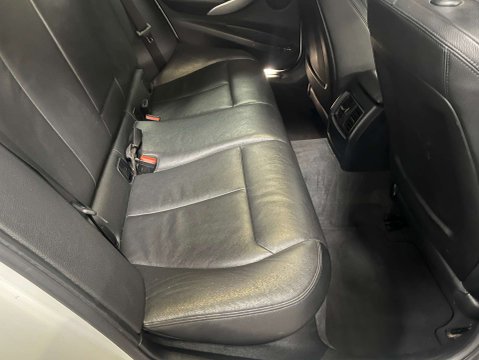 BMW 3 Series 2.0 318d M Sport Auto 4dr 22