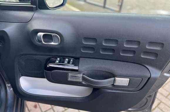 Citroen C3 1.2 PURETECH PLUS S/S 15