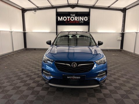 Vauxhall Grandland X 1.2 Turbo Sport Nav Auto Euro 6 (s/s) 5dr 46