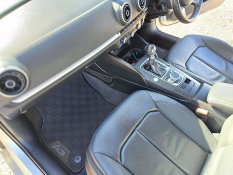 Audi A3 1.4 TFSI CoD S line Saloon 4dr Petrol S Tronic Euro 6 (s/s) (150 ps) 60