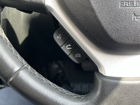 Suzuki Vitara 1.6 SZ5 ALLGRIP 5dr Auto 27