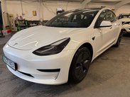 Tesla Model 3 Standard Range Plus Auto RWD 4dr 3
