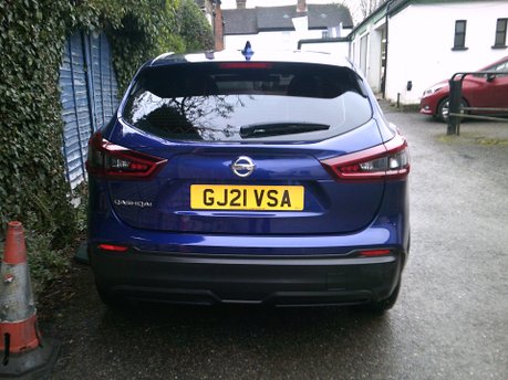 Nissan Qashqai DIG-T ACENTA PREMIUM DCT ONLY 28,000 MILES FROM NEW 6