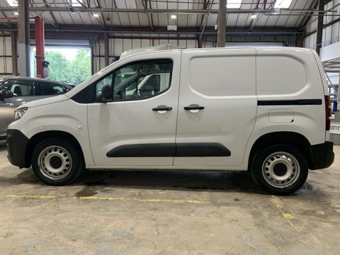 Peugeot Partner BLUEHDI PROFESSIONAL PREMIUM PLUS L1 10