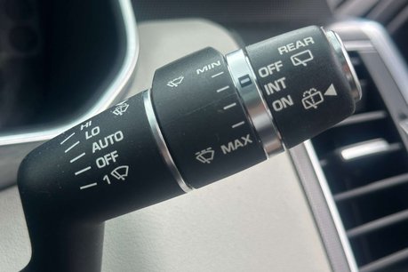 Land Rover Range Rover Sport 3.0 SD V6 HSE Dynamic SUV 5dr Diesel Auto 4WD Euro 6 (s/s) (306 ps) 19