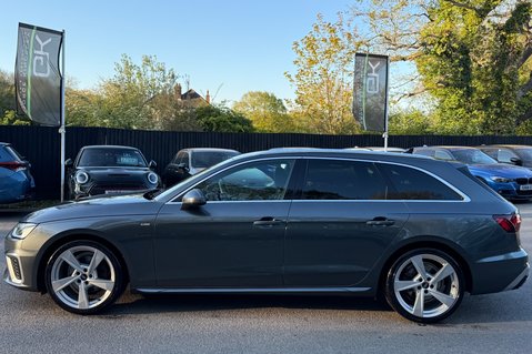 Audi A4 AVANT TDI S LINE MHEV - REVERSE CAMERA - 8 AUDI MAIN DEALER SERVICES 11