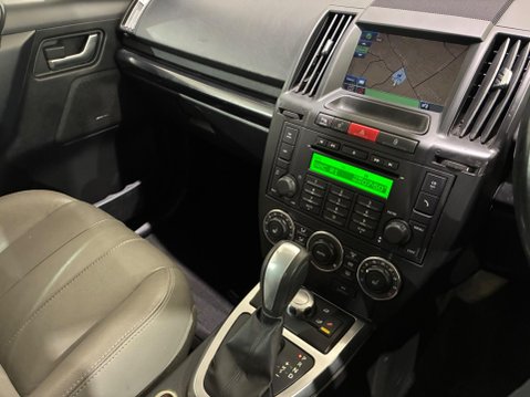 Land Rover Freelander 2 2.2 SD4 XS CommandShift 4WD Euro 5 5dr 30