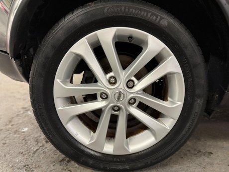 Nissan Juke 1.6 Acenta Premium Euro 5 (s/s) 5dr 25