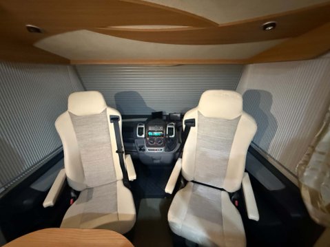 Niesmann and Bischoff Arto 74L 6 berth, large garage, tag axle, Niesmann Bischoff 22