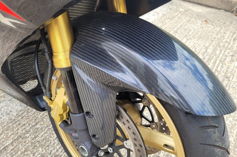 Suzuki GSX-R GSX-R 1000 Limited Black 19