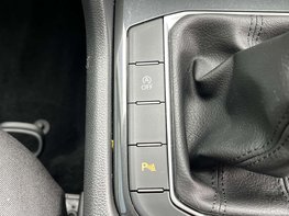 Volkswagen Tiguan 1.5 Tiguan Life TSi 5dr 52