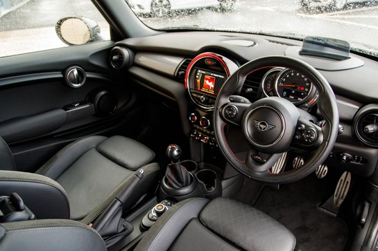 Mini Hatch COOPER SPORT