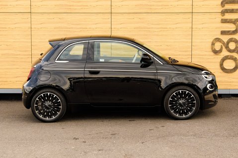 Fiat 500e LA PRIMA 14